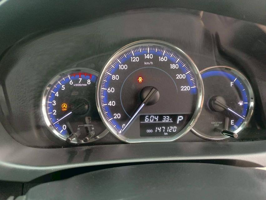 TOYOTA YARIS 1.2 MID Hatchback สีแดง ปี 2020 19