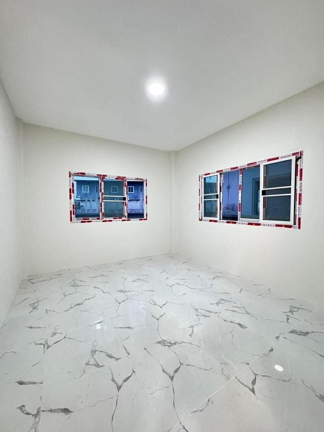 หมู่บ้านฉัตรไพลิน  ลาดหลุมแก้ว 6