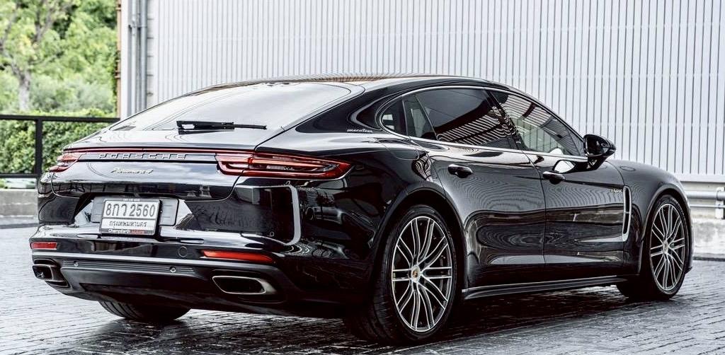 Porsche Panamera 4 E-Hybrid Executive