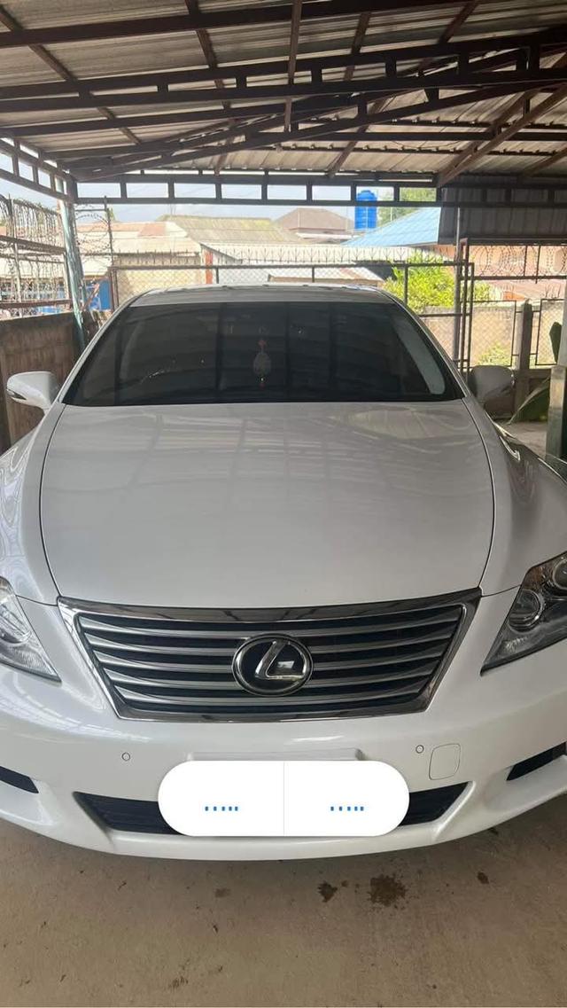 รีบขาย Lexus IS 460