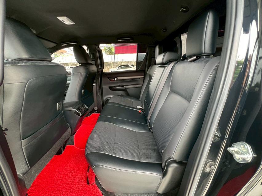 ปี 2021 TOYOTA HILUX REVO 2.4 ROCCO PRERUNNER DOUBLE CAB สีดำ เกียร์ออโต้ ขับ2ไมล์แท้ 50,935 km. 11