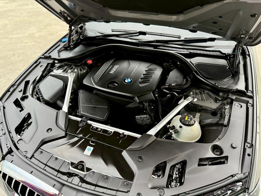 BMW SERIES 5 520d M SPORT 2021  18