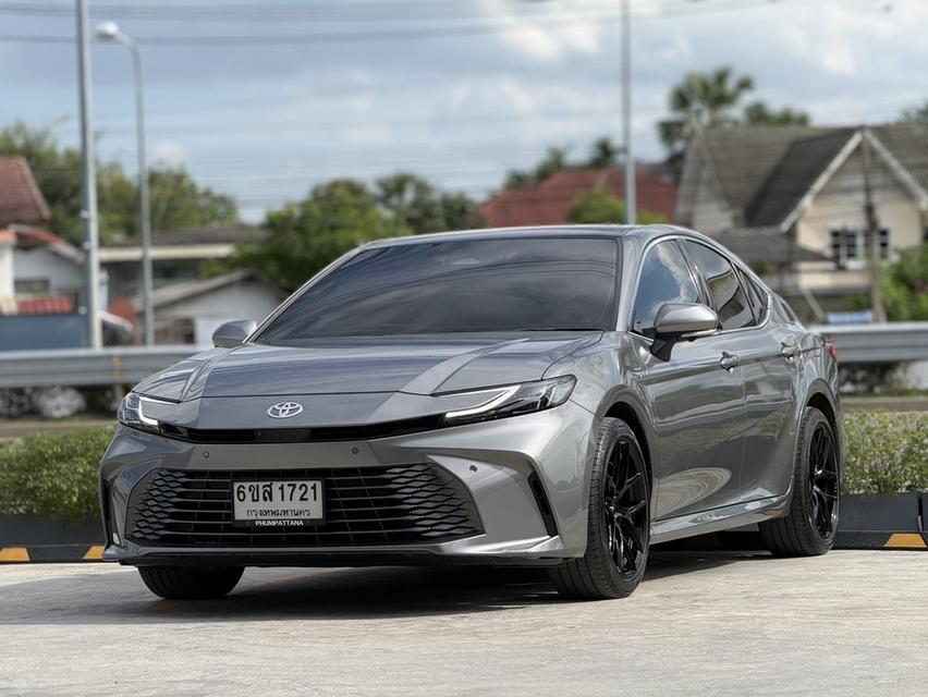 2025 TOYOTA CAMRY, 2.5 HEV PREMIUM LUXURY โฉม ปี24-ปัจจุบัน สภาพสวย มือเดียวป้าย