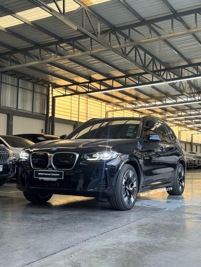 2022 BMW iX3 M Sport Pro (รถมือเดียว ไม่มีอุบัติเหตุ เข้าเช็คตามรอบ ปรับสภาพให้ใหม่)