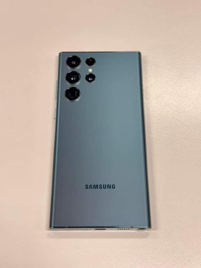 Samsung S22 Ultra สีเขียว