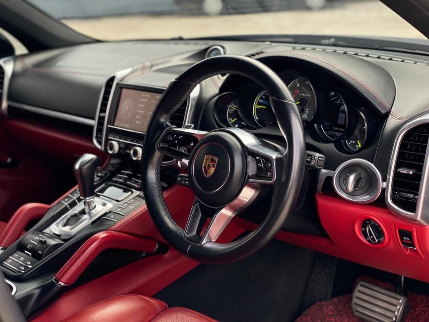 2015 Porsche Cayenne · Suv · ขับไปแล้ว 97,000 กิโลเมตร รูปที่ 7