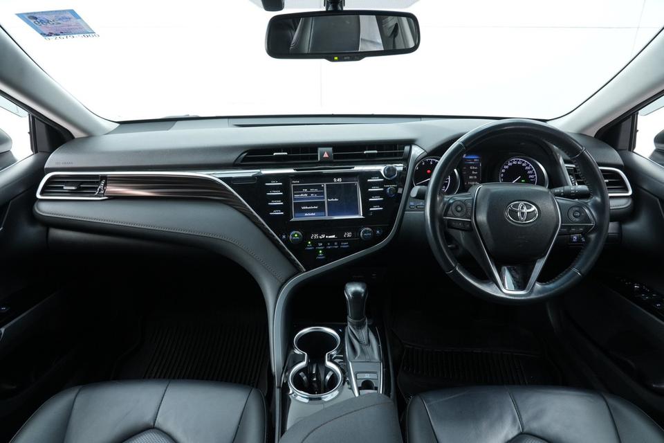 TOYOTA Camry 2.0 G  A/T สี ขาว ปี 2021 รูปที่ 6