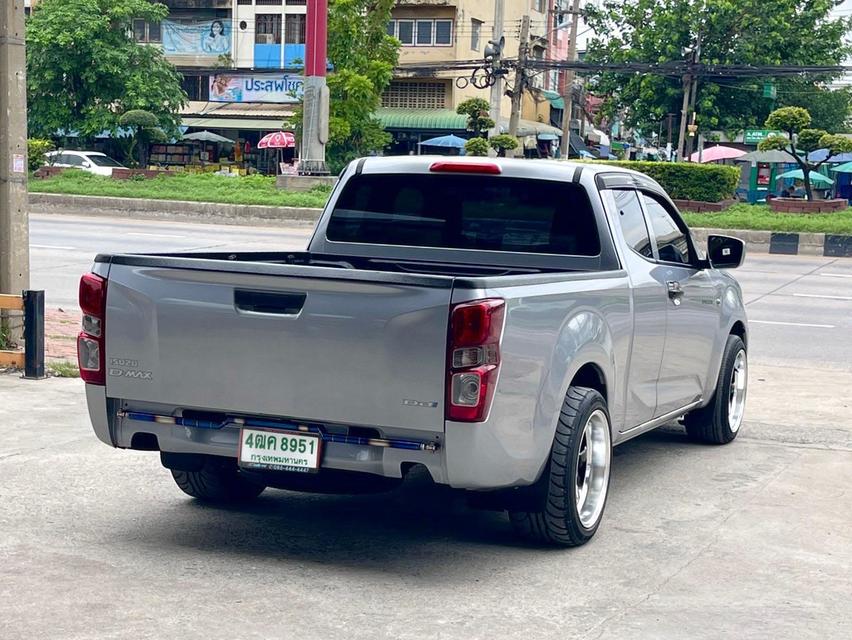 ดีแม็กมือสอง 2022 ISUZU D-max SPACE CAB 1.9 S ดีเซล สีเทา เกียร์ธรรมดา เลขไมล์ 62578 (กม.) 4