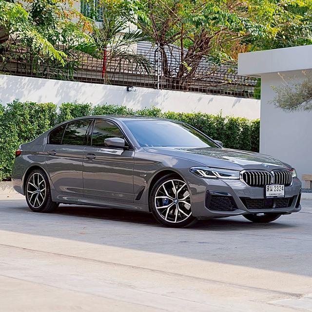 รหัสรถ 12AT2324 BMW 530e 2.0 M Sport ( G30 ) LCI ( CDK ) | ปี : 2022 20