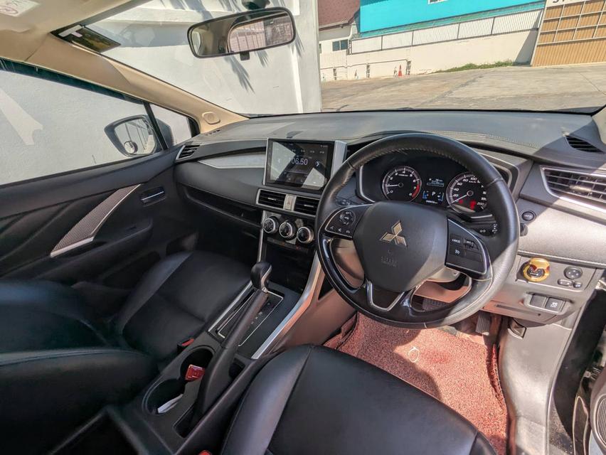 mitsubishi xpander 1.5 GT