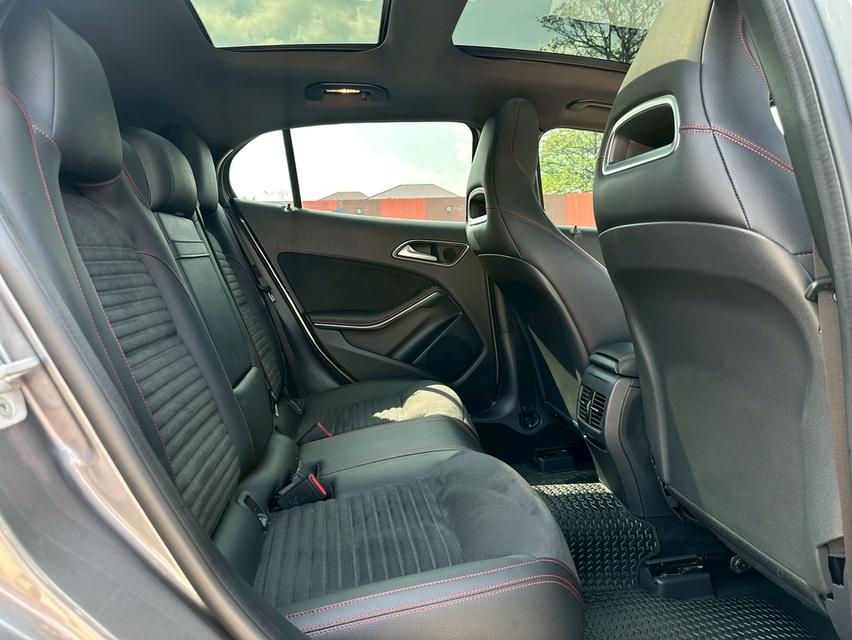 รหัสรถ PAT3860 Mercedes Benz GLA 250 AMG 2015 สีเทา 11