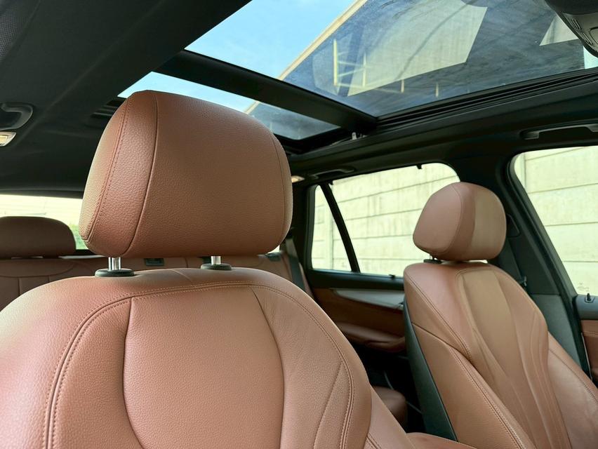 BMW X5 xDrive40e M Sport ปี 2017สีขาว ไมล์ 78,xxx km 9