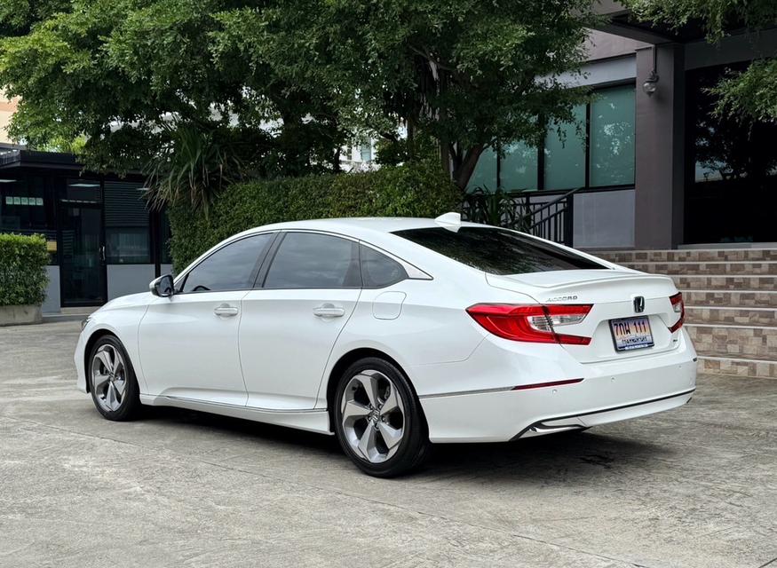 2022 HONDA ACCORD eHEV TECH รถมือเดียวออกป้ายแดง สภาพป้ายแดง รถวิ่งน้อยเพียง 20,000 กม ไม่เคยมีอุบัติเหตุครับ 6