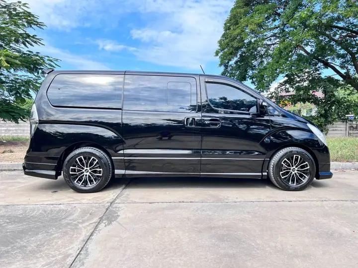 รถบ้านสวยๆ Hyundai H-1 3