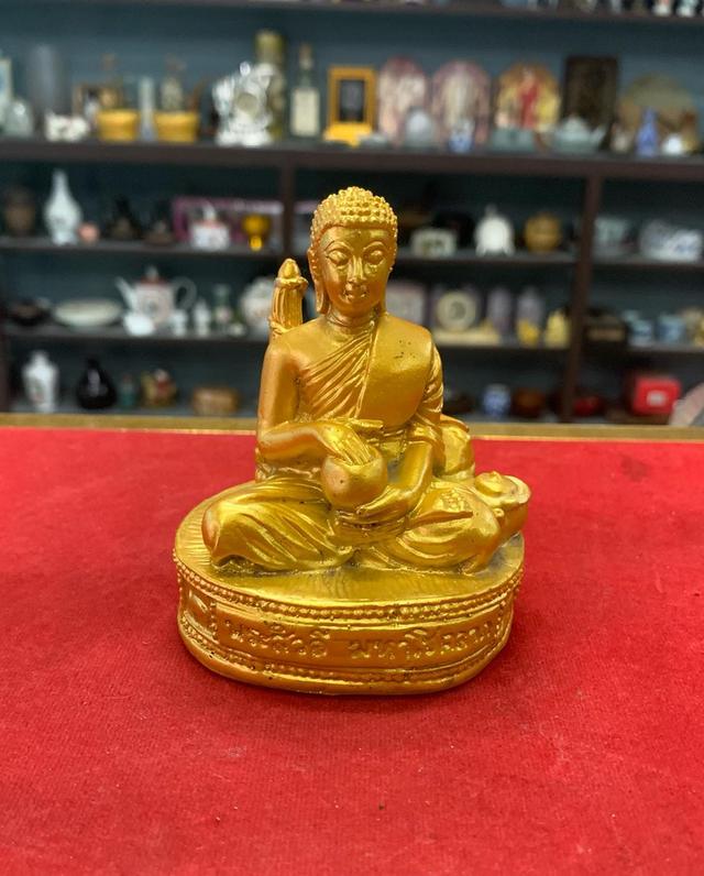 พระเรซิน