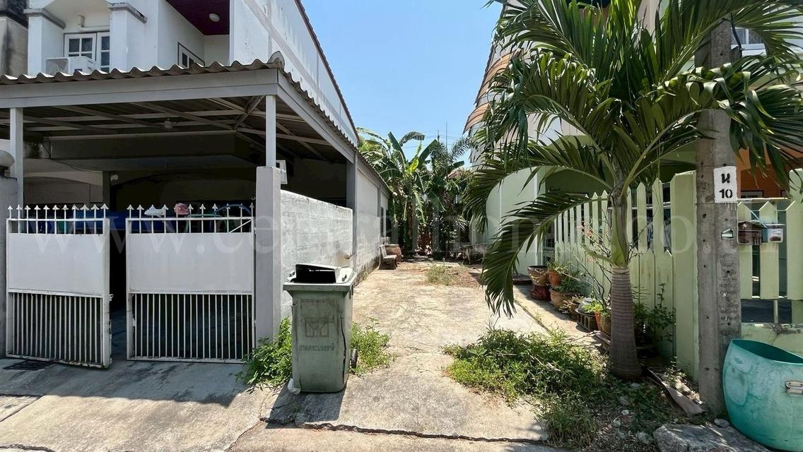 ทาวน์เฮ้าส์ ซอยโกสุมรวมใจ 38 ดอนเมือง หลังมุม ราคาถูก ใกล้สนามบิน 2