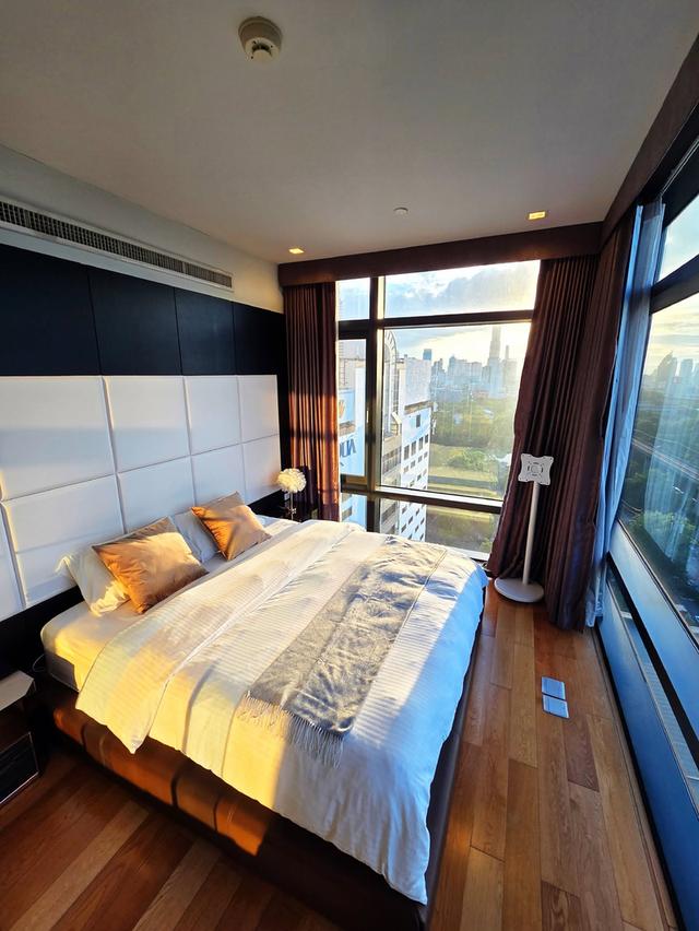 Circle Living Prototype Condominium (เพชรบุรี-อโศก) 12