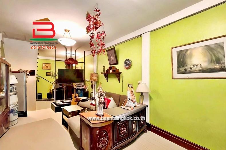 อาคารพาณิชย์ ซอยเพชรเกษม 4 แยก 1 เนื้อที่ 11.1 ตรว. ถนนเพชรเกษม แขวงวัดท่าพระ เขตบางกอกใหญ่ 2