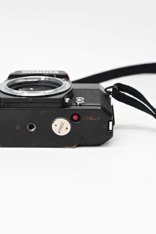 กล้องฟิล์ม Konica FTA 8