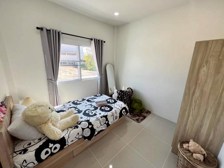 บ้านเดี่ยว 2 ห้องนอน 2 ห้องน้ำ 1 ครัว 1 รับแขก จอดรถ 1 คัน เนื้อที่เริ่มต้น 34 ตารางวา โซนสันผักหวาน อำเภอหางดง ราคาเพียง 1,690,000 บาท 18