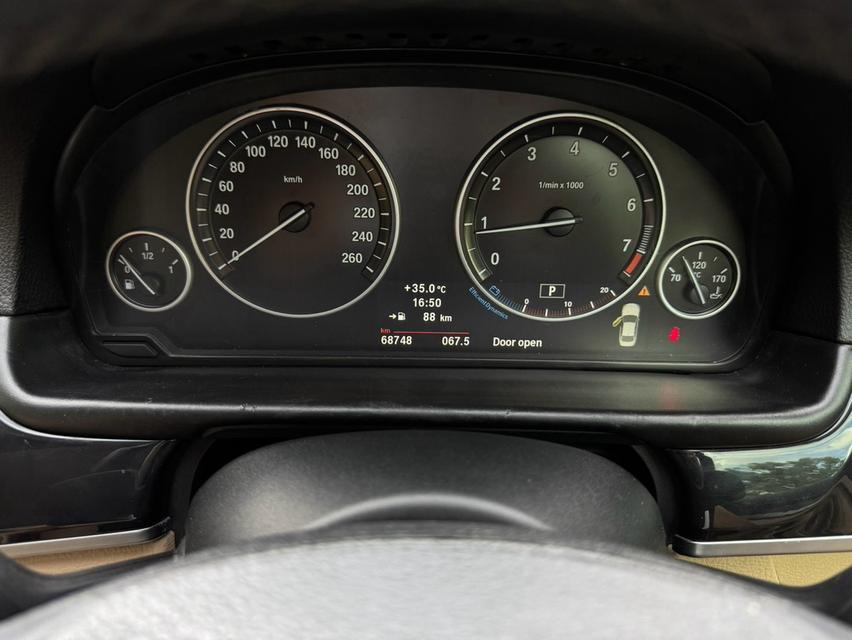 BMW Series5 523I F10 ปี 2010 วิ่ง 60000 KM. รูปที่ 6