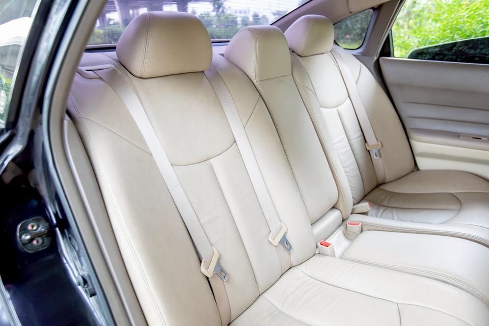 Nissan Teana 230JM ปี 2004 สวยสภาพดี 13