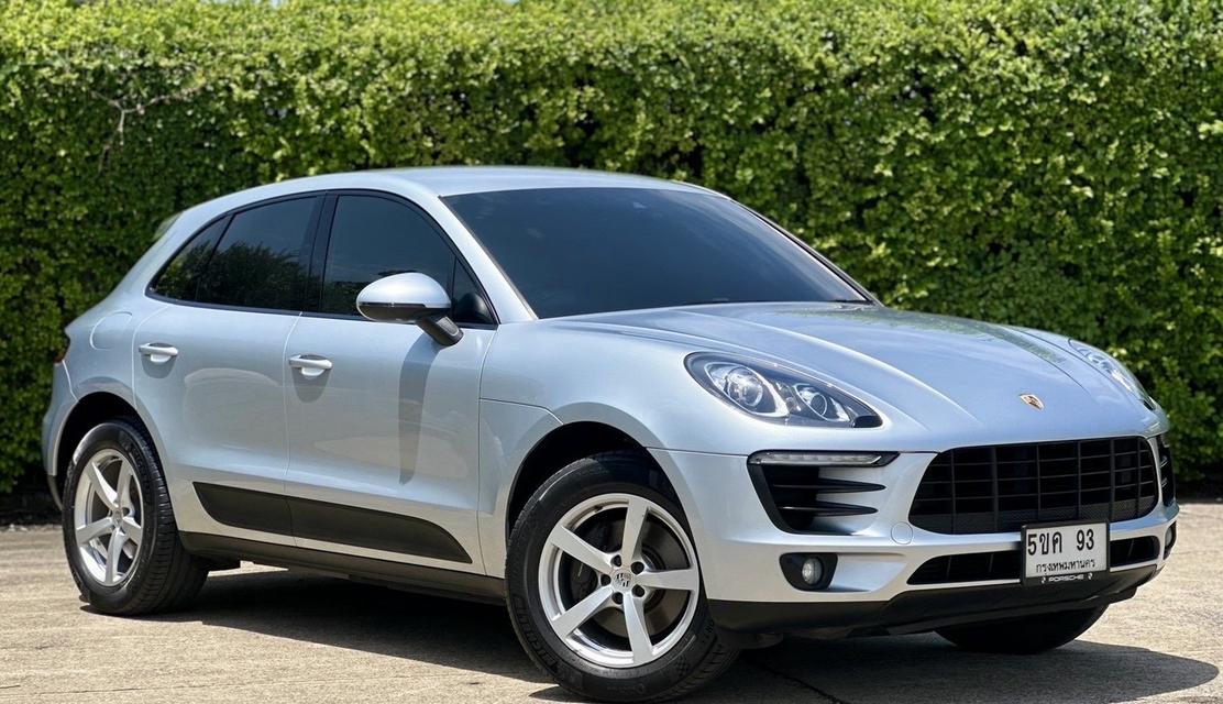 Porsche Macan 2.0 Turbo (AAS)