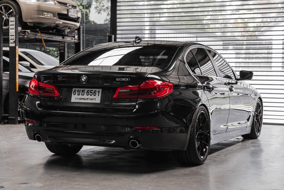 รหัสรถ 67GG6561 BMW 530i g30 ปี2017 7