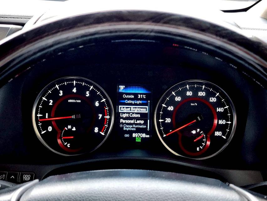 ขาย Toyota Alphard 2.5SC ปี22 8