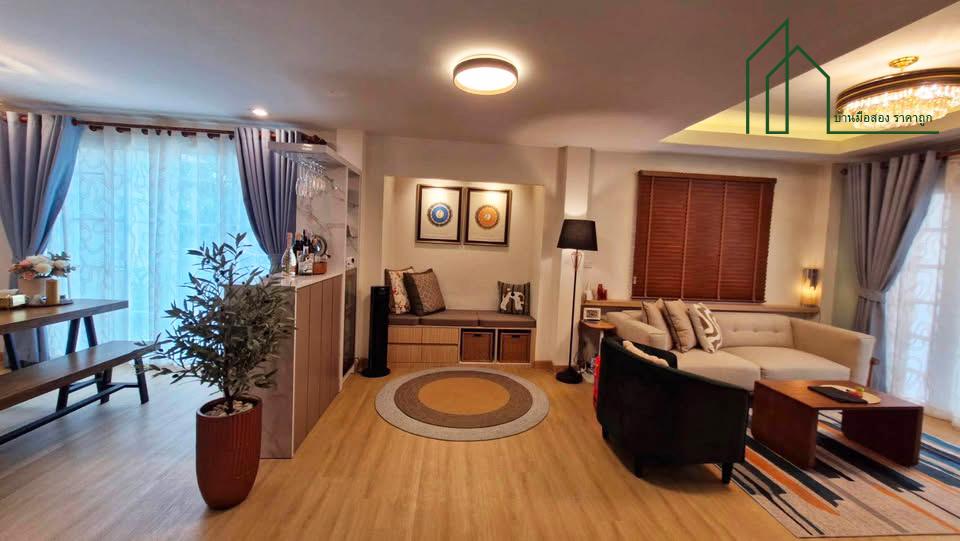 บ้านเดี่ยว หมู่บ้านการเคหะสุวินทวงศ์ มีนบุรี หลังมุม  3