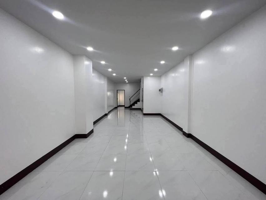 ✨ โอกาสลงทุนสุดคุ้ม ที่แม่อาย เชียงใหม่! ✨ 🏢 อาคารพาณิชย์สร้างใหม่ 4 ชั้น (ขายยกโครงการ 5 คูหา) 📍 ทำเลดี ต.มะลิกา อ.แม่อาย จ.เชียงใหม่ พร้อมเข้าอยู่ 4