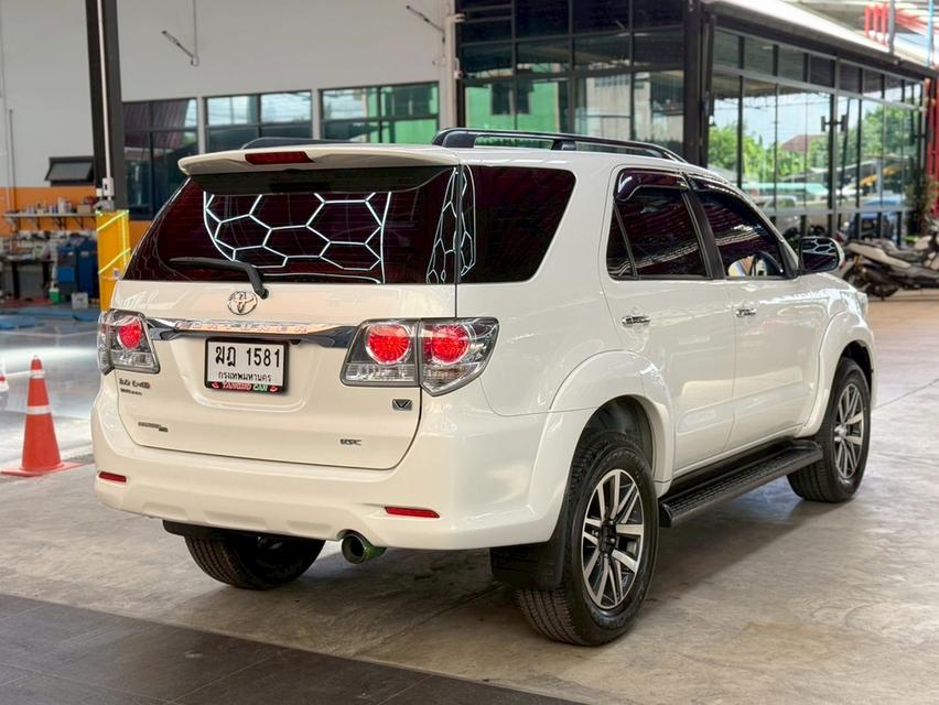 TOYOTA FORTUNER 3.0 V 4WD ปี2012รถบ้านแท้ รถสายลุย โคตรคุ้ม ไม่เคยชน