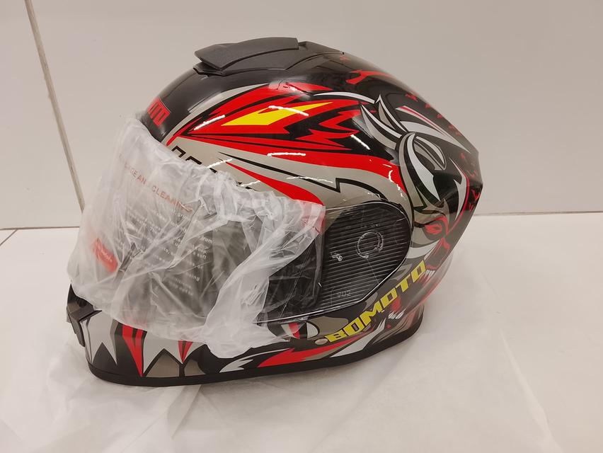 หมวกกันน็อคเต็มใบแว่นในตัว