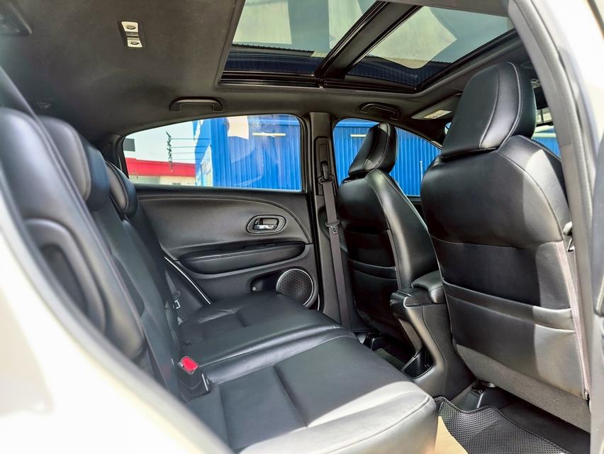 รหัสรถ CBLX4195 🚙 Honda HR-V 1.8RS Minorchange 2018 สีขาว รูปที่ 18