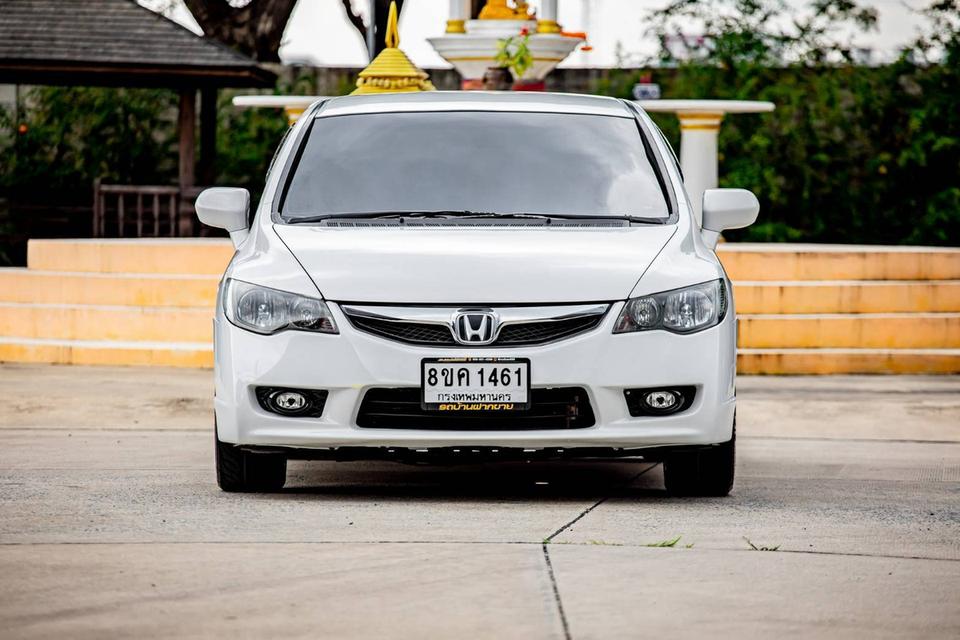 #Honda #Civic FD MNC 1.8 S ปี 2010 สีขาวรถบ้านสวย บอดี้เดิม ไม่เคยชนหนัก ไมล์ 162,211 กม. ดูแลดี เปลี่ยนถ่ายของเหลวตามระยะ เครื่องยนต์-เกียร์สมบูรณ์ รูปที่ 2