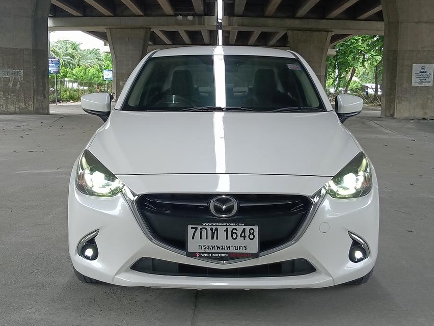 Mazda2 1.3High Connect Sedan ปี2018 สีขาว