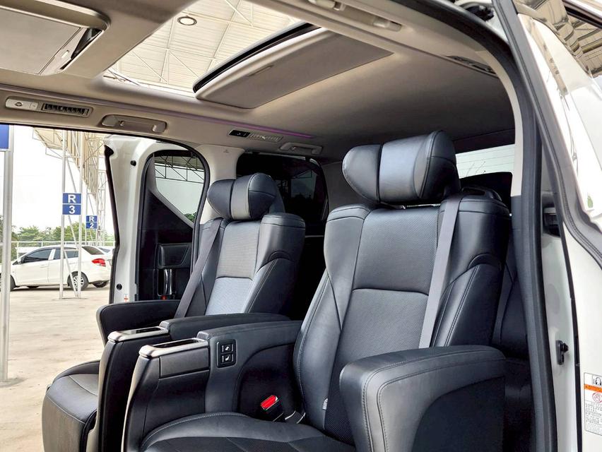 ขาย Toyota Alphard 2.5SC ปี22 14