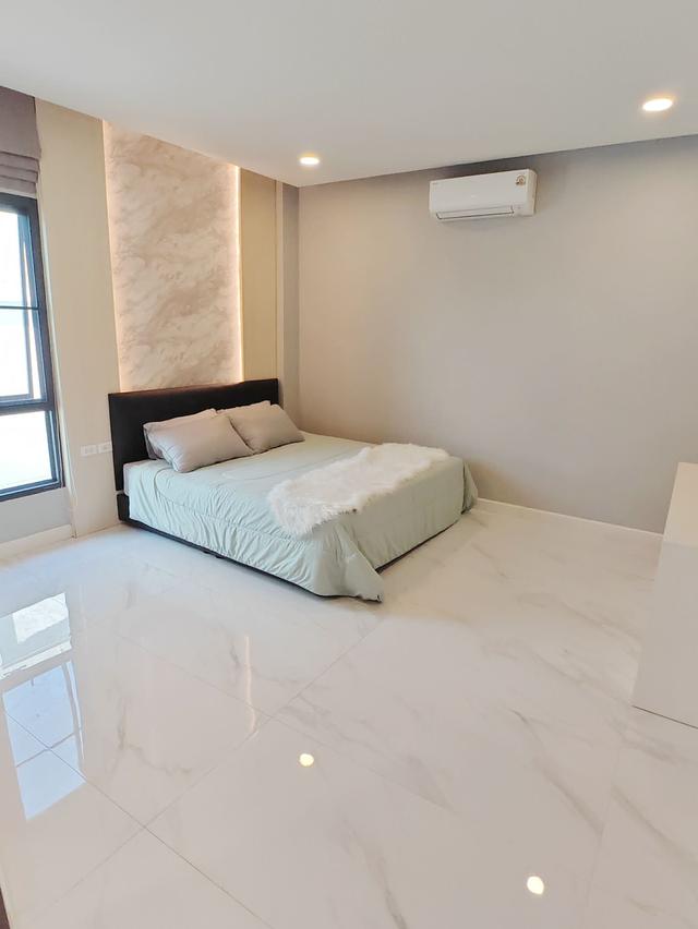 New villa style modern Pattaya 120,000/month 8