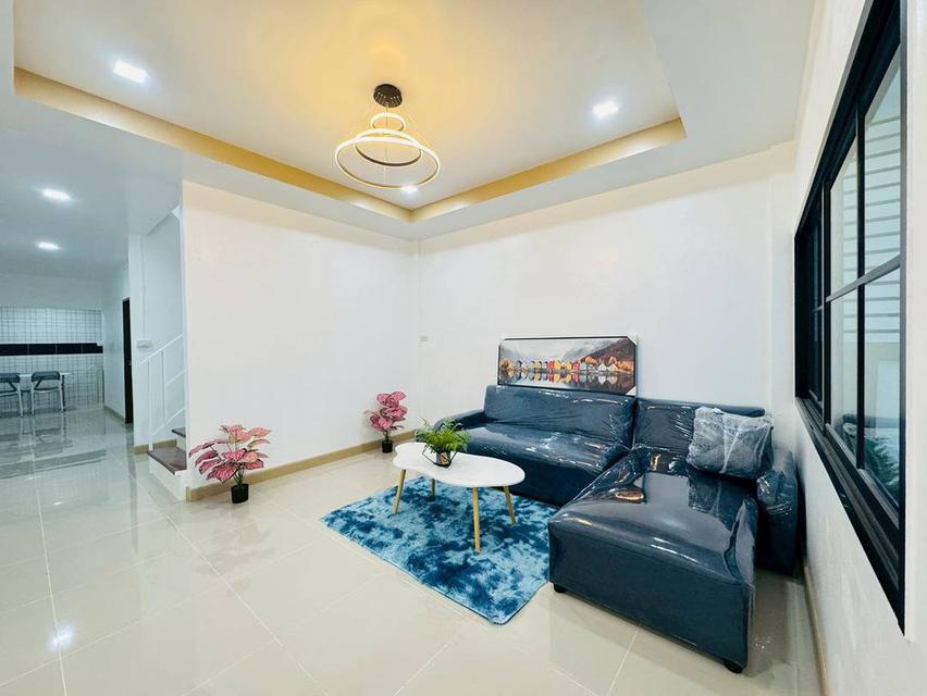 หมู่บ้านศรีเมืองทอง  4