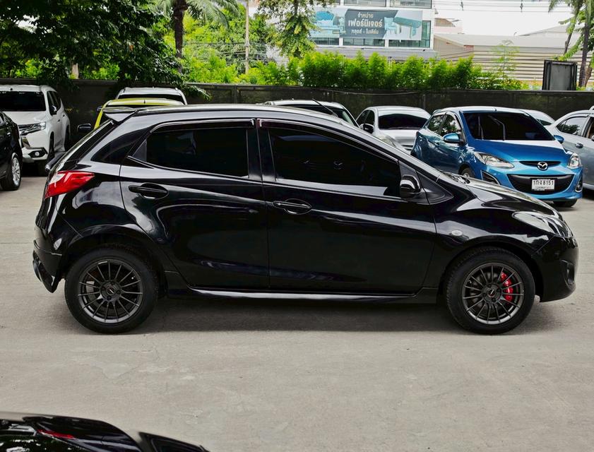 Mazda-2 1.5 Hatchback Auto ปี 2011