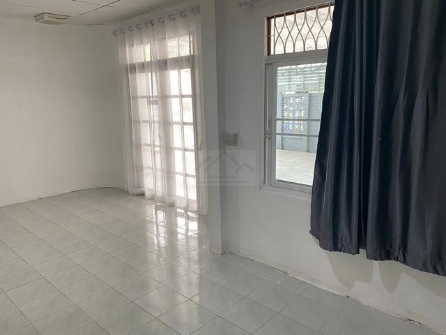 ให้เช่าบ้านเดี่ยวชั้นเดียว 61 ตรว. ย่านห้วยขวาง ประชาราษฏร์บำเพ็ญ10 ใกล้ MRT ห้วยขวาง จอดรถ 4-5 คัน 7