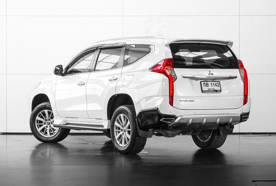 2016 Mitsubishi Pajero Sport 2.4 GT 2WD สีขาว เลขไมล์ 114499 กม.
