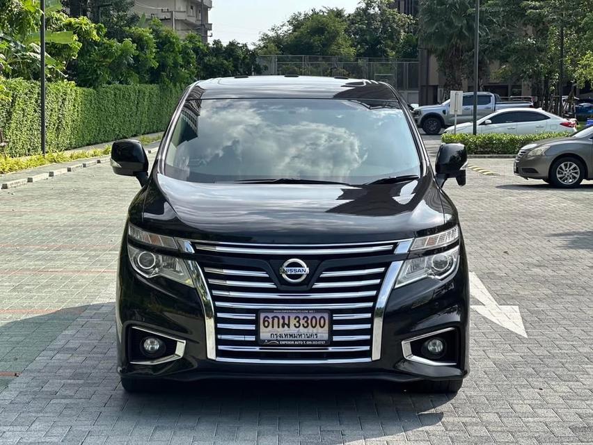 Nissan Elgrand 2.5 สีดำ ปี 2015 2