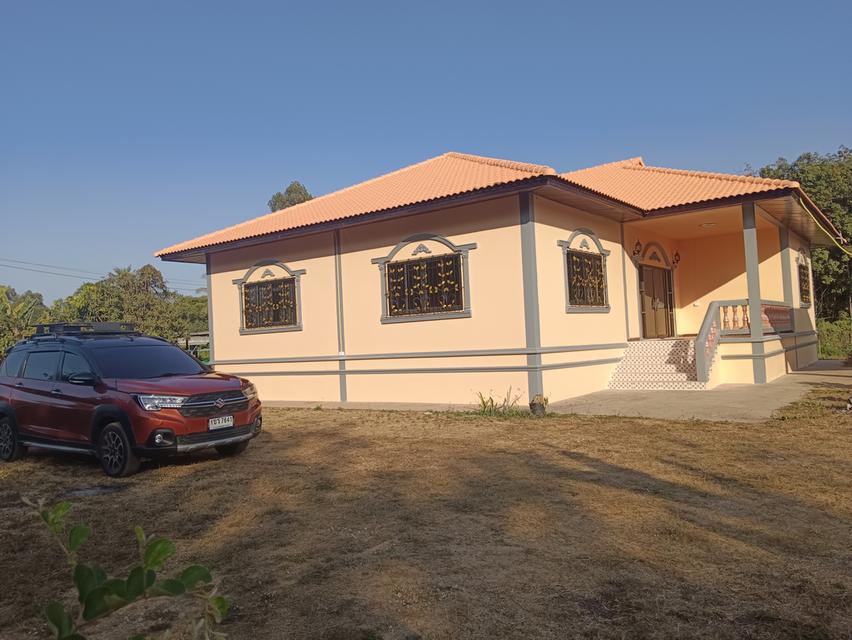 บ้านเดี่ยวพร้อมที่ดิน 1