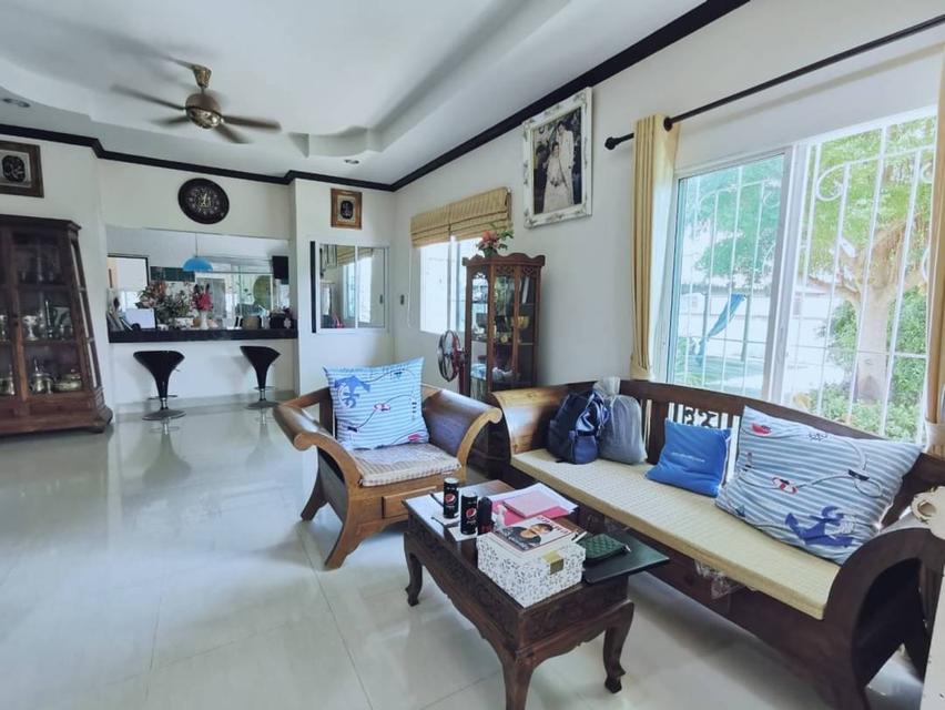 4 ห้อง 3 ห้องน้ำ 2 ห้องครัว 1 ห้องอเนกประสงค์ 5