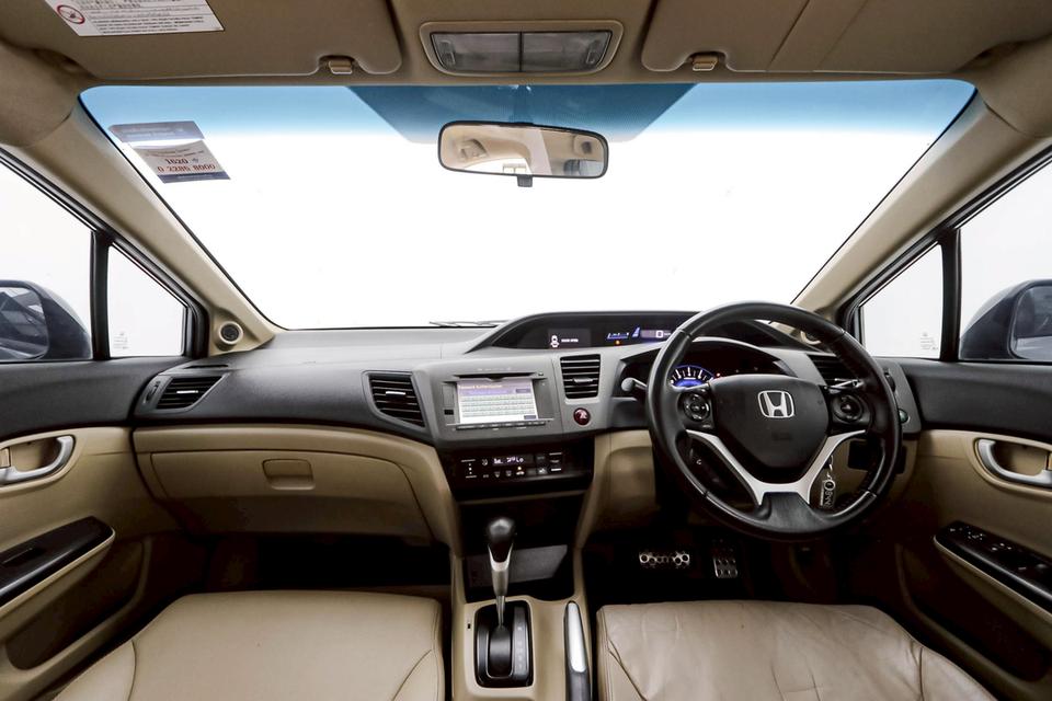  HONDA CIVIC FB 1.8 E NAVI 2013  4