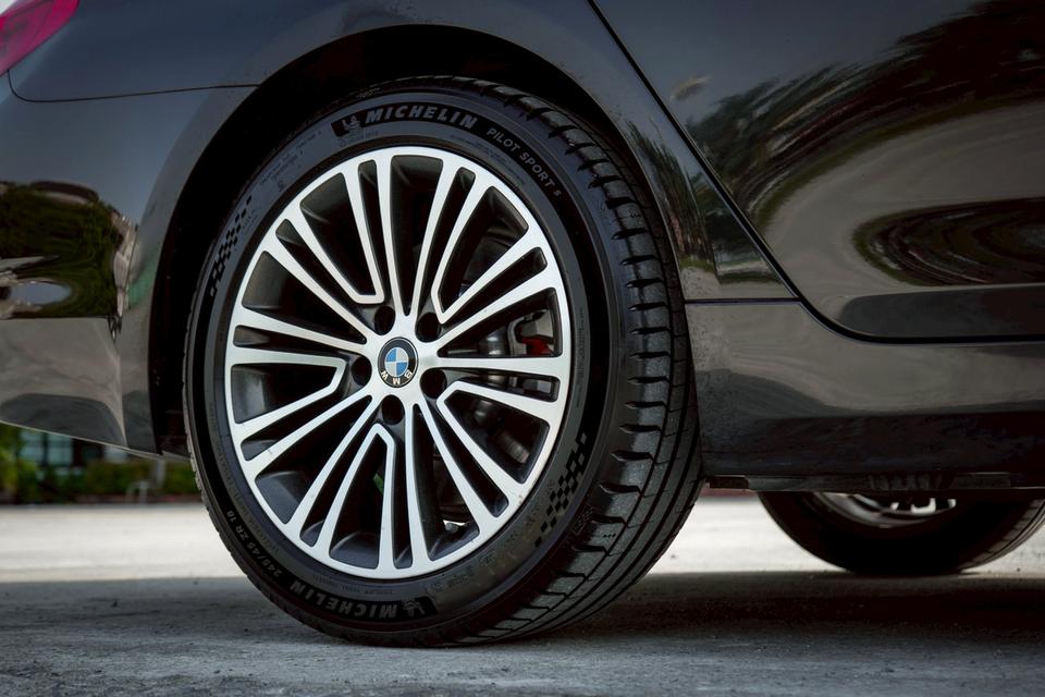 รหัสรถ CBL2364 BMW 520d Sport G30 AT 2018 10