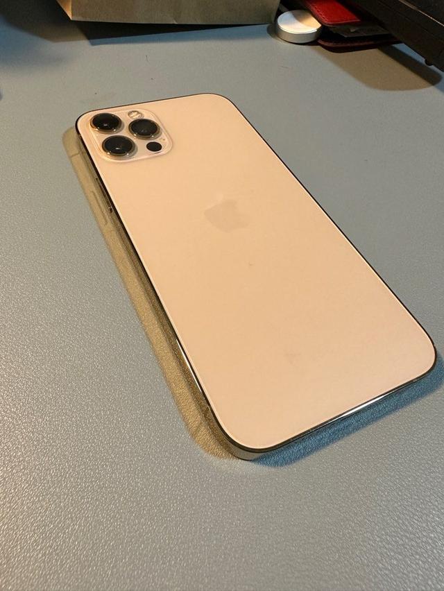 iPhone 12 Pro 128GB Gold 2