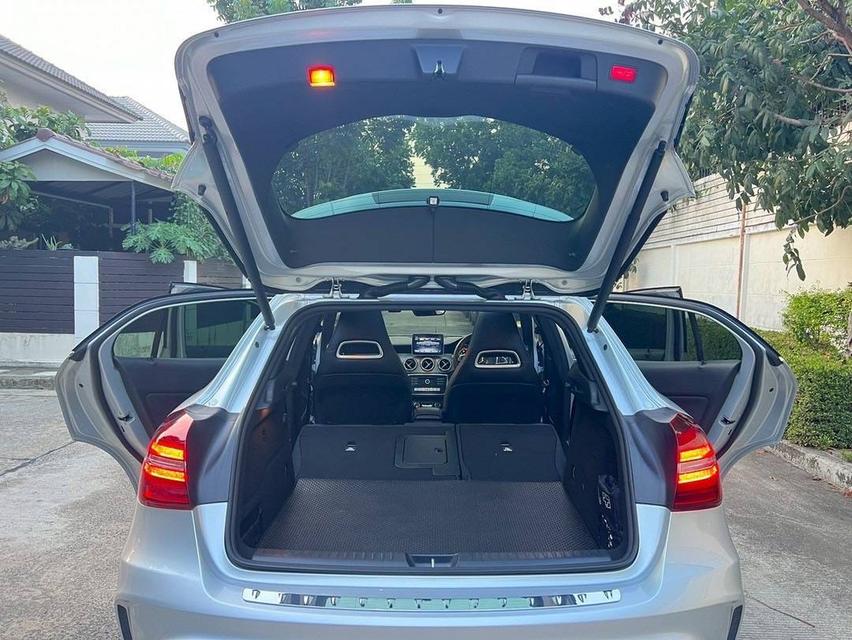 ขาย Benz Gla250Amg ปี19 19