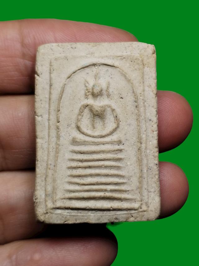 พระสมเด็จ พิมพ์วัดเกศไชโย 7ชั้น เนื้อสวย มีอายุ 3